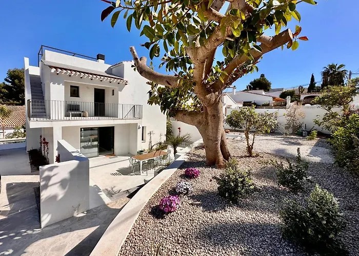 Villa Floris Moraira 500M To Sand Beach Moraira Saturday Arrive-Leave Only